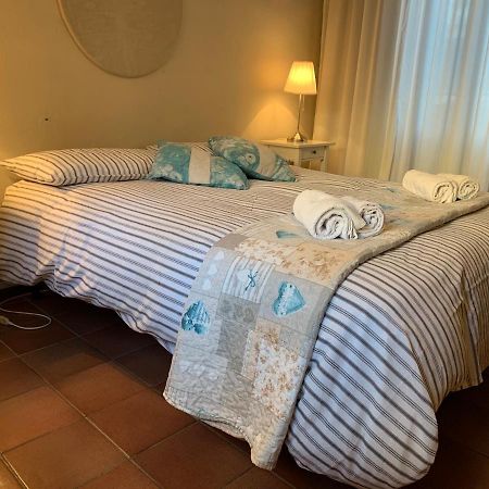 Nel Cuore Di Lucca Apartment ภายนอก รูปภาพ